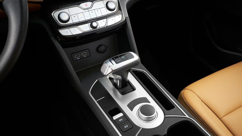 8-МИ СТУПЕНЧАТАЯ АВТОМАТИЧЕСКАЯ КОРОБКА ПЕРЕДАЧ